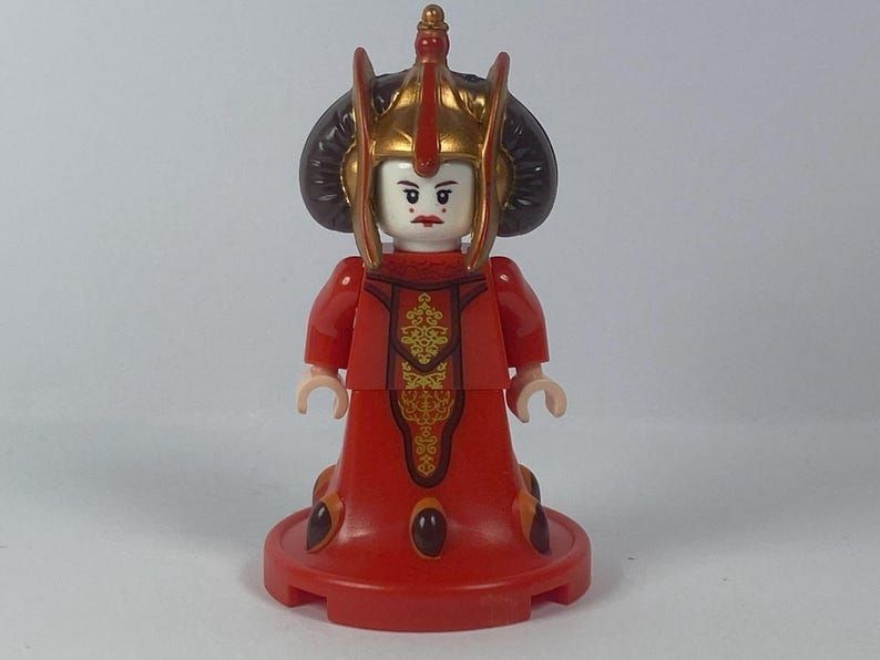 Star Wars Statuette: StarWars Queen Padmé Amidala – Nuovo (secondo la descrizione) da Glattbrugg venduto da ann_hy2y