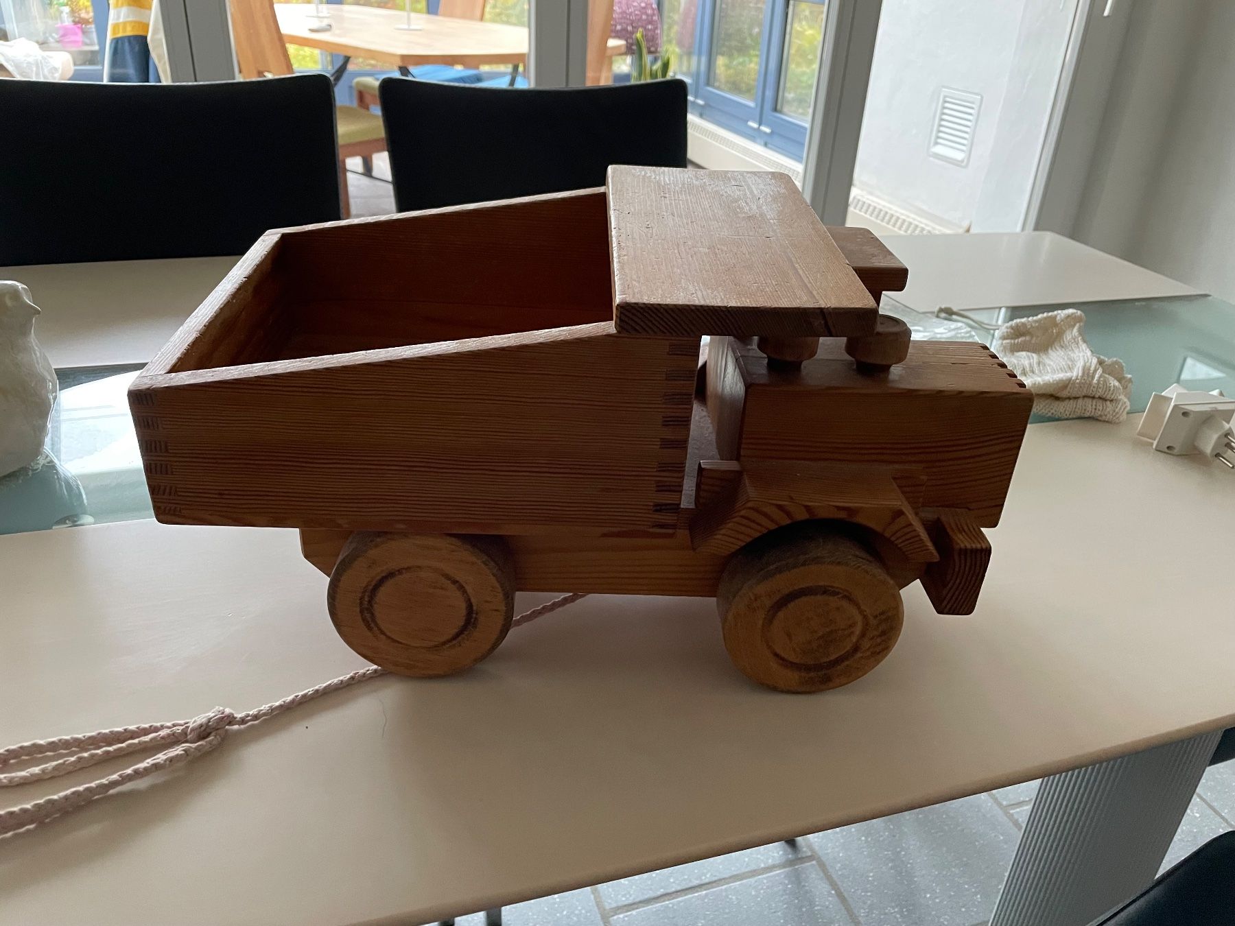 Giocattoli: Holzlastwagen – Usato da Wil/ZH venduto da Wanja1