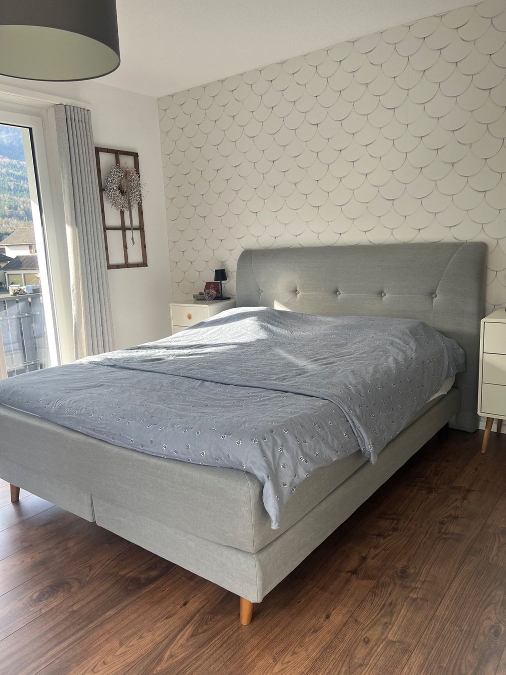 Betten: Boxspringbett Hellgrau – Gebraucht aus Matzendorf von jasmine9 3