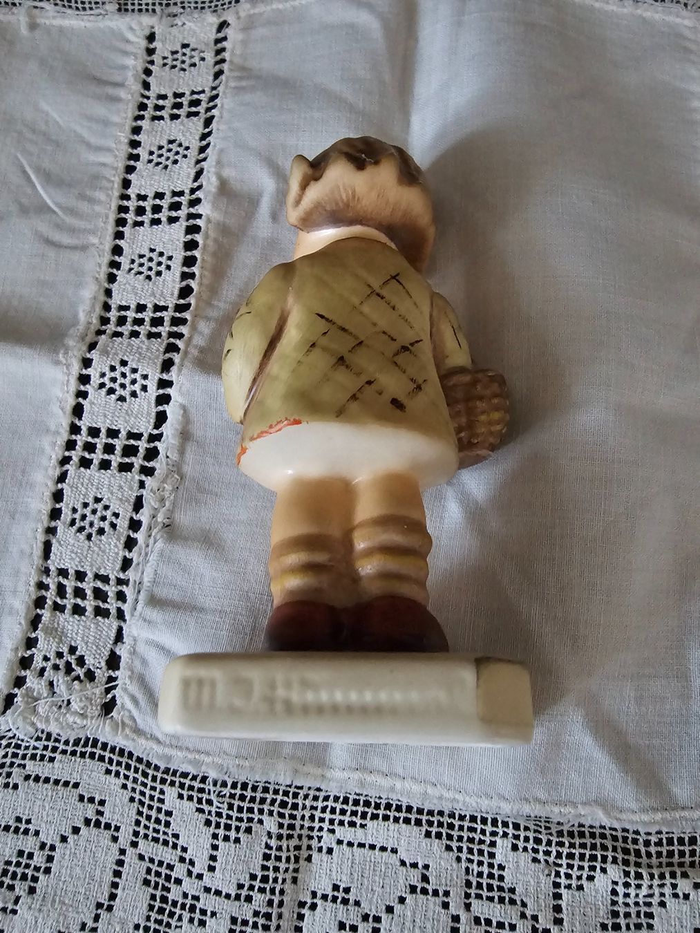 Hummel Statuette: Hummelfigur – Usato da Tuggen venduto da Rugi2 2