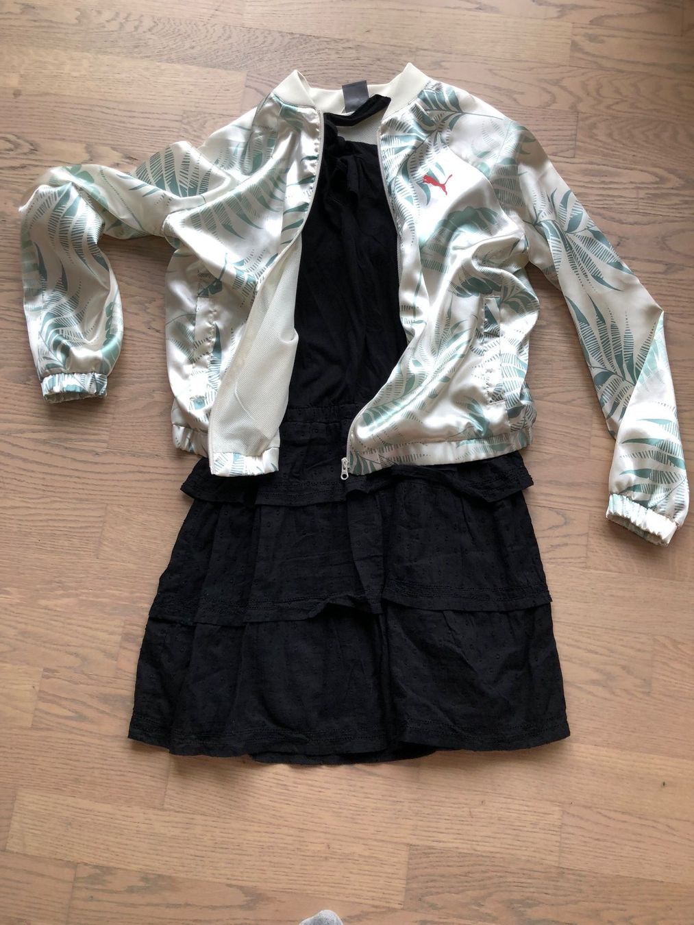 Vestiti & Gonne: Kleid für Mädchen für Party oder Freizeit – Usato da Oberuzwil venduto da Kuchli 2