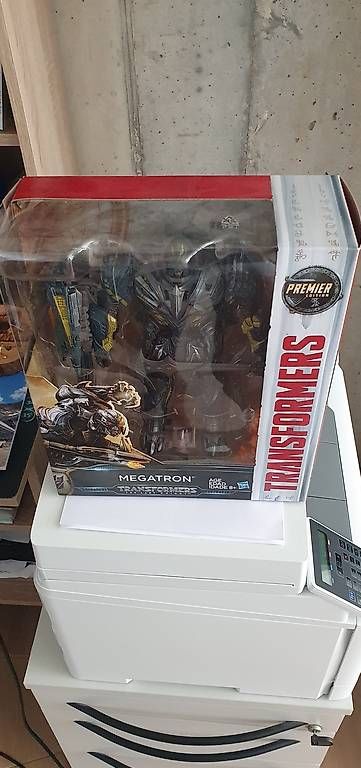 Fumetti: MEGATRON Premier Edition – Nuovo e nell'imballaggio originale da Buchs LU venduto da san_df8f 1