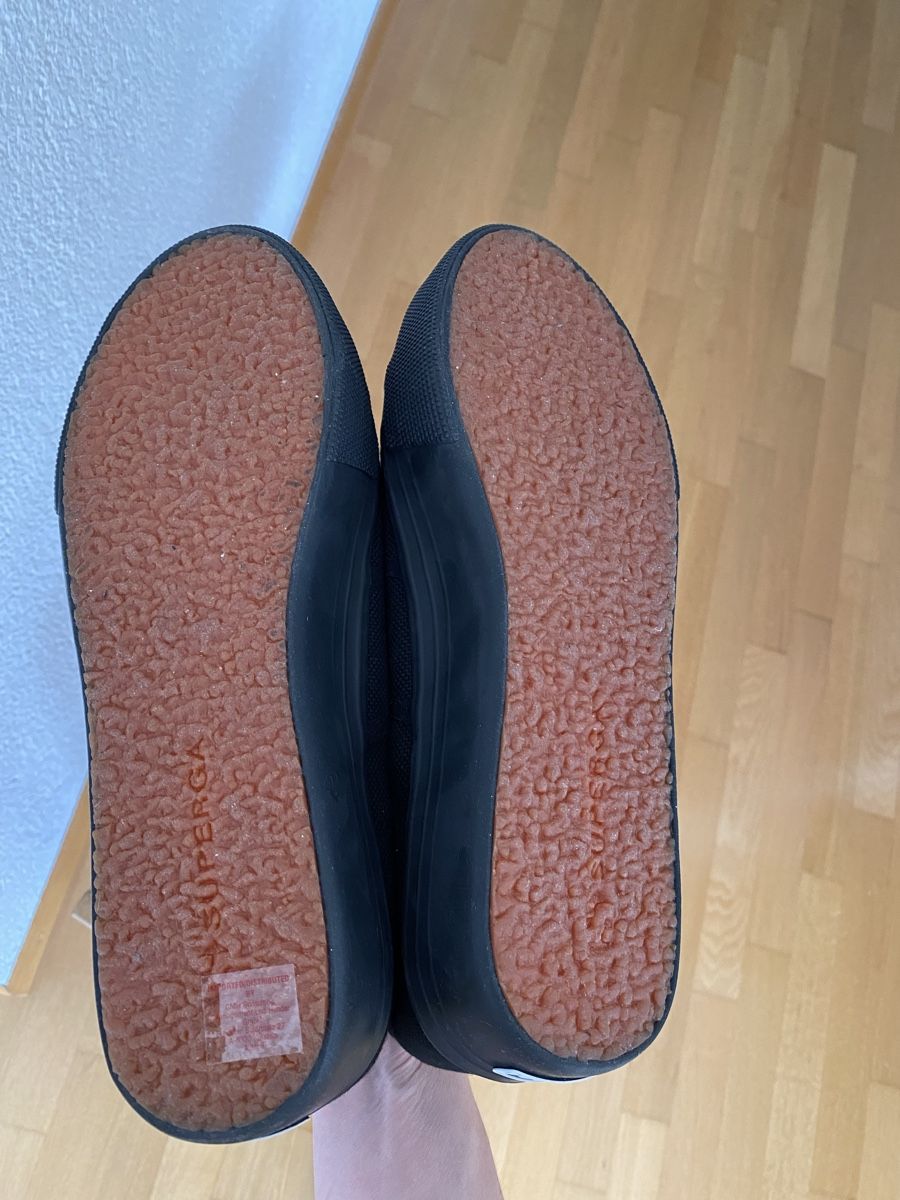 Superga Scarpe da donna: Superga Plateau Sneaker – Nuovo e nell'imballaggio originale da Uitikon Waldegg venduto da MGC 2