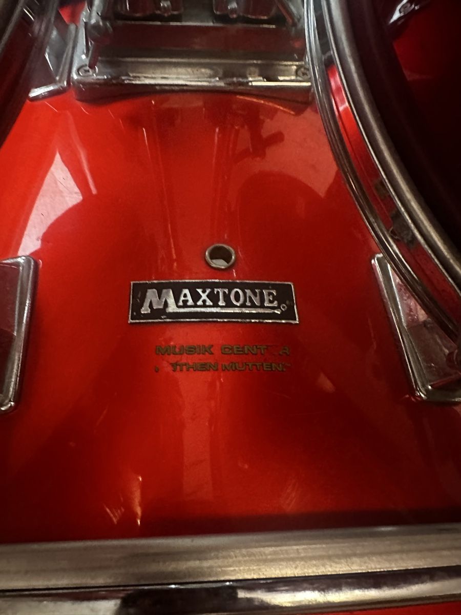 Instruments de musique: Drumset der Marke Maxtone – D'occasion à Oftringen par Brobea6 5
