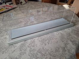 Vitrine 450x130x130 mm mit Metallsockel