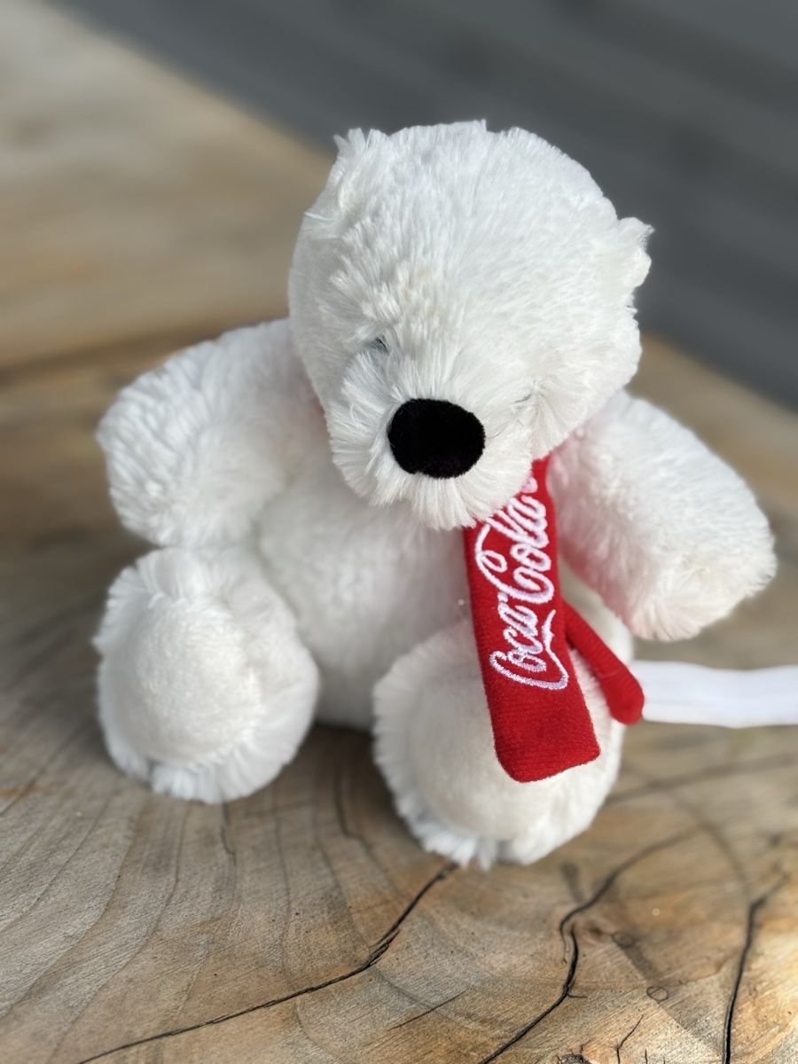Coca-Cola Giocattoli: Coca Cola Eisbär Stofftier mit Schal – Usato da Würenlos venduto da Ashley24