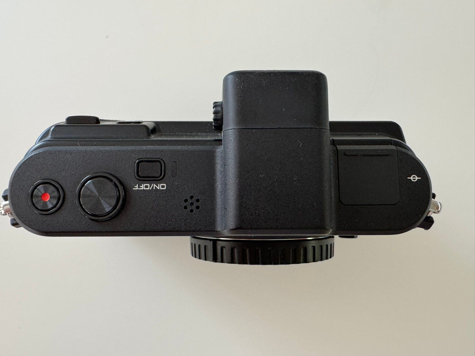 Nikon Appareil photo: Nikon 1 V1 Set – D'occasion à Sementina par tgian 8