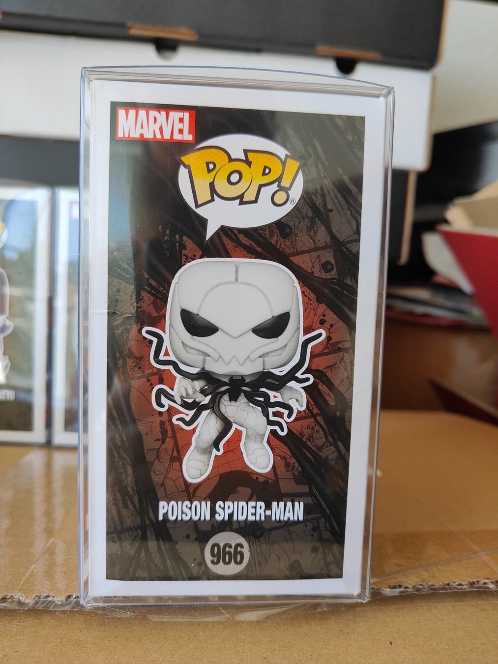 Funko Statuette: Funko Pop! - Poison Spider-Man - Glow Chase - SE #966 – Usato da Benken SG venduto da beasty91 1