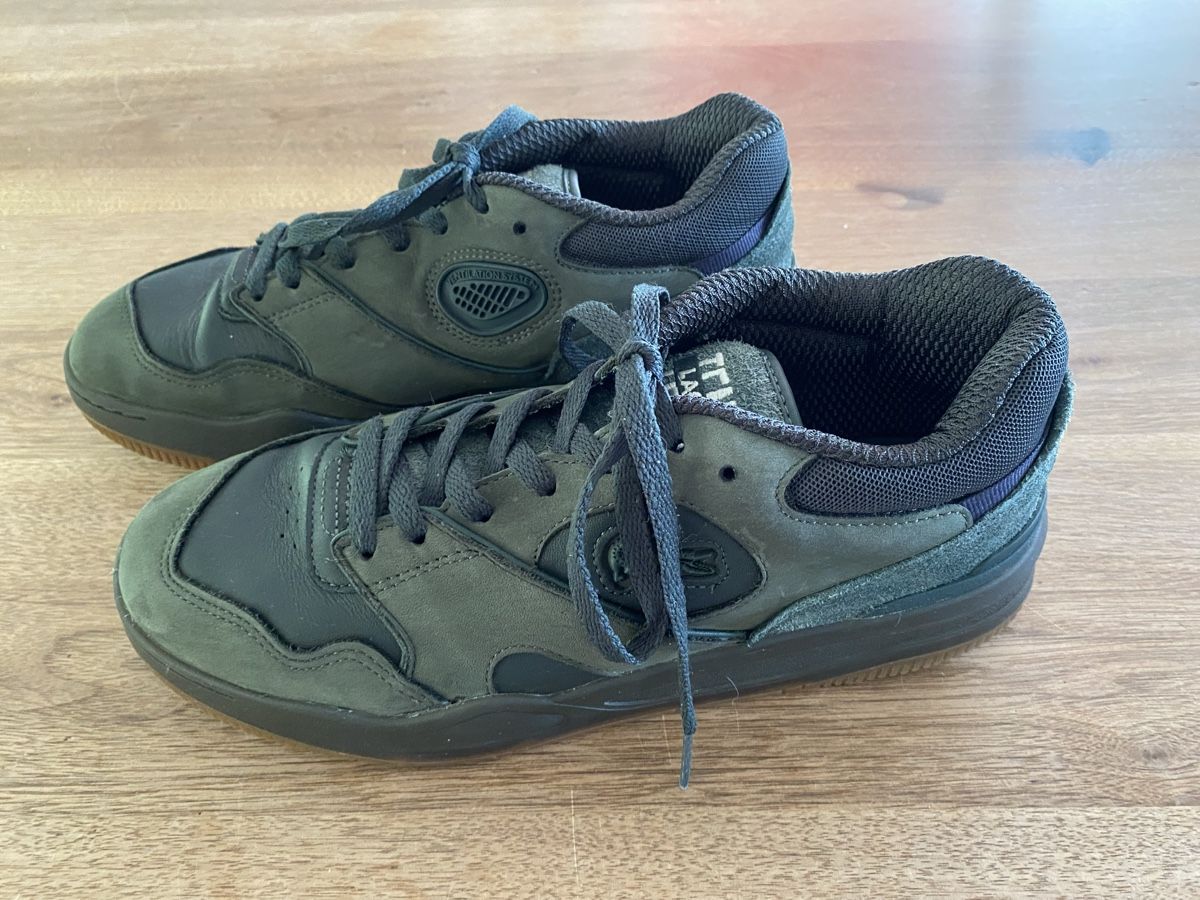 Lacoste Scarpe da uomo: Lacoste Lineshot Herren-Sneaker – Usato da Malters venduto da Lila-Nissie 1