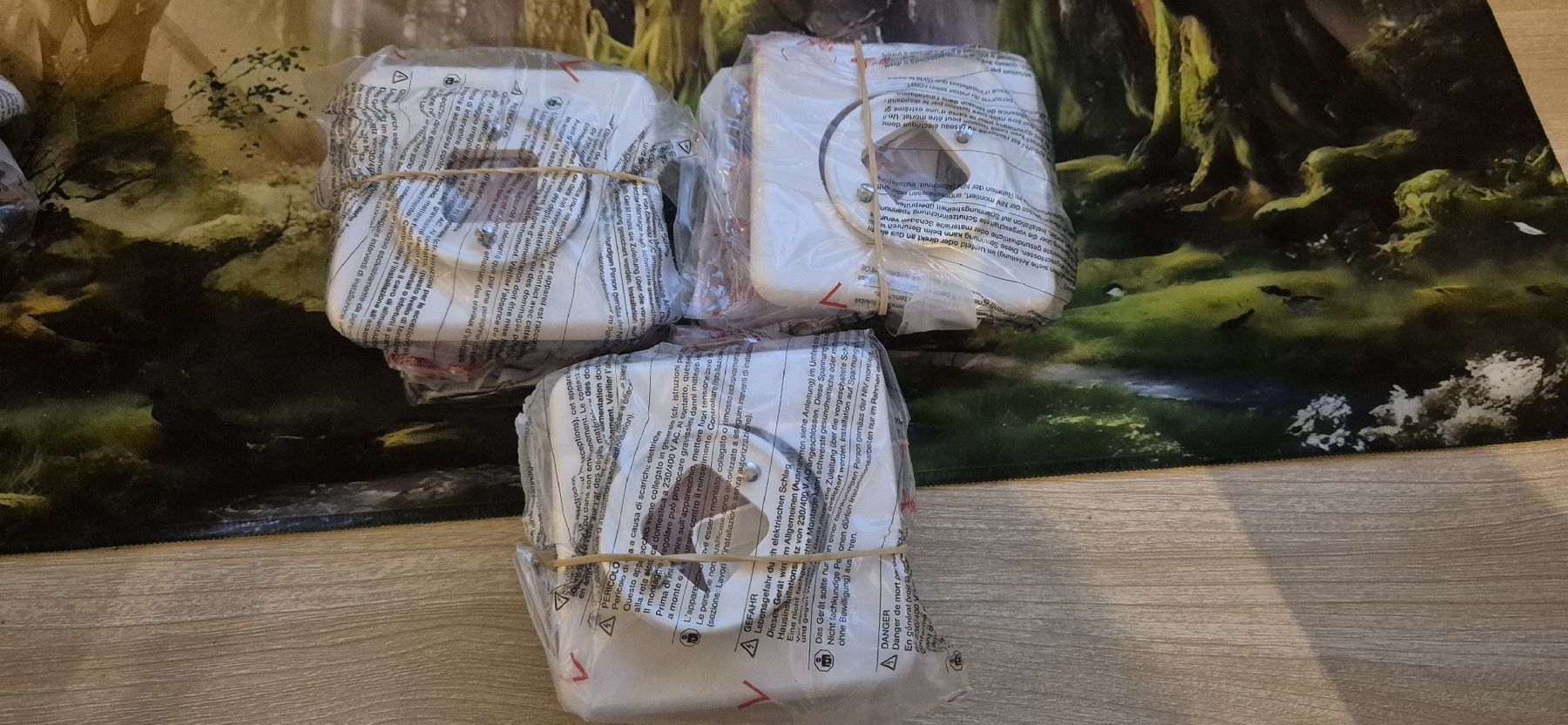 Feller Interruttori: UP-Schalter STANDARDdue 3/1 weiss, 3 Stück – Nuovo e nell'imballaggio originale da Arlesheim venduto da sim_gv7y