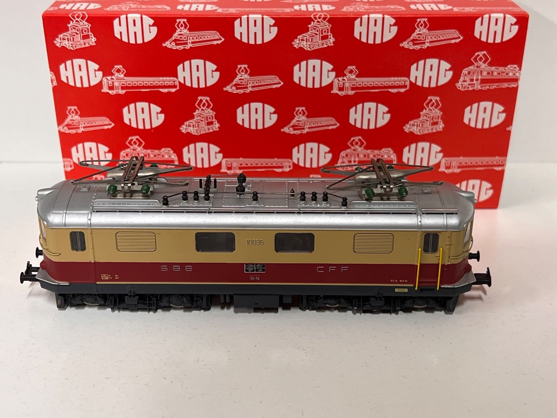Hag Modellini di ferrovie: Hag Nr. 231 Re 4/4 TEE DC Analog H0 – Usato da Neuenhof venduto da ludovicco 2