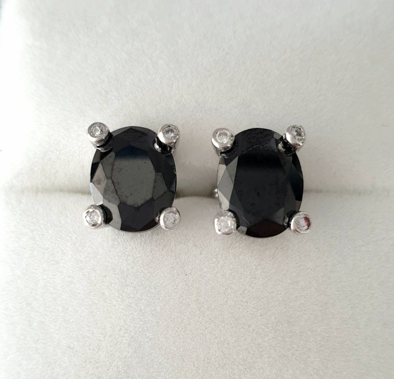 Orecchini pendenti & Orecchini a lobo: Silber 925 Onyx Ohrringe -  Neu – Nuovo e nell'imballaggio originale da Uetikon am See venduto da Coralreef 1