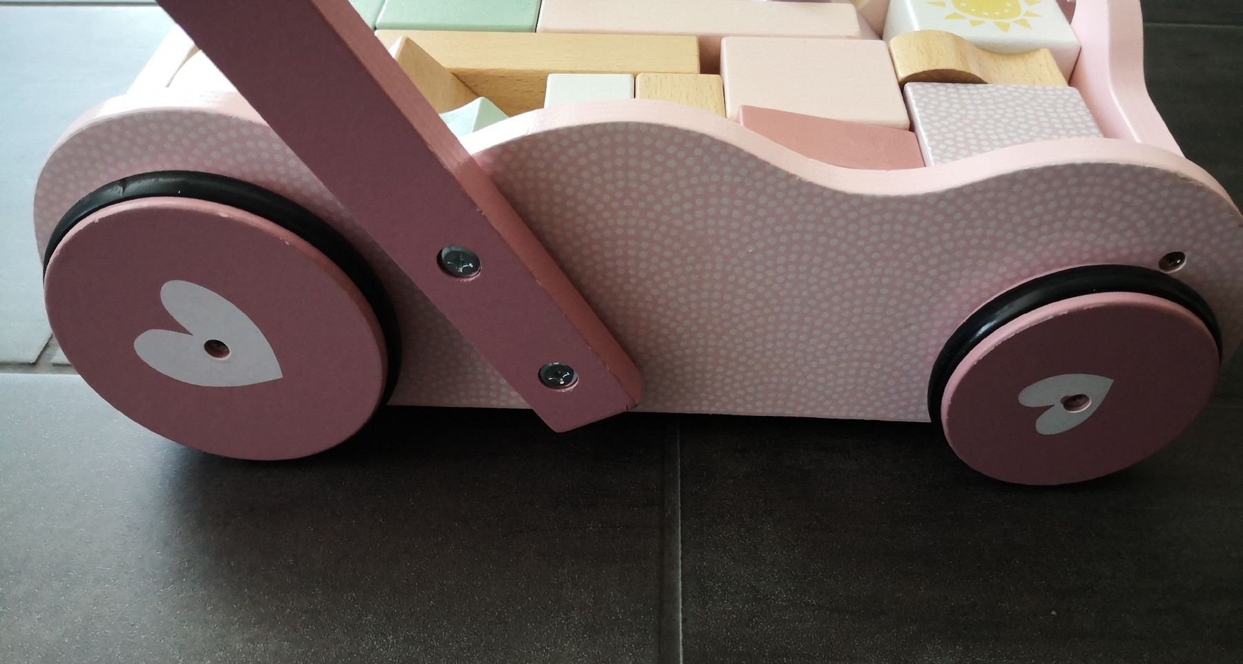 Jouets: Lernlauf Holzwagen rosa – D'occasion à Ottenbach par Acki_la 2