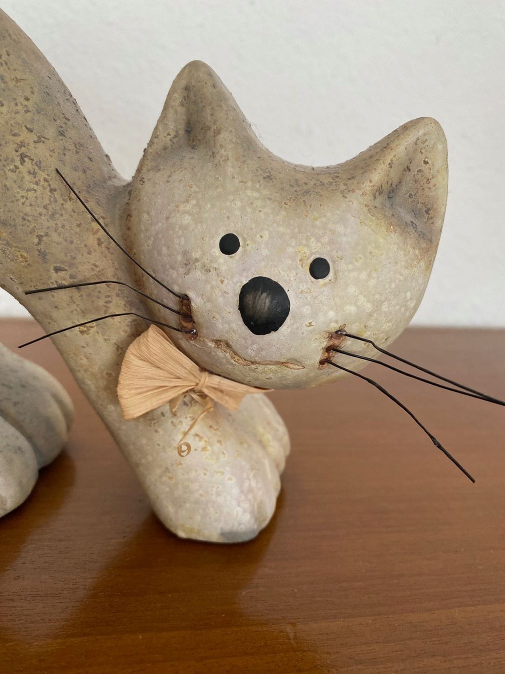 Statuette: stehende Katze aus Ton – Usato da Schlieren venduto da Trudyschoe 4