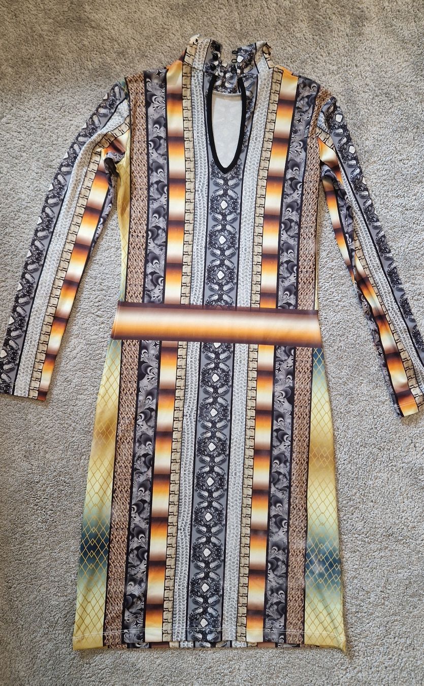 Vestiti: Stretch Kleid Waggon Größe S – Nuovo (secondo la descrizione) da Zug venduto da opo_cy5d 4