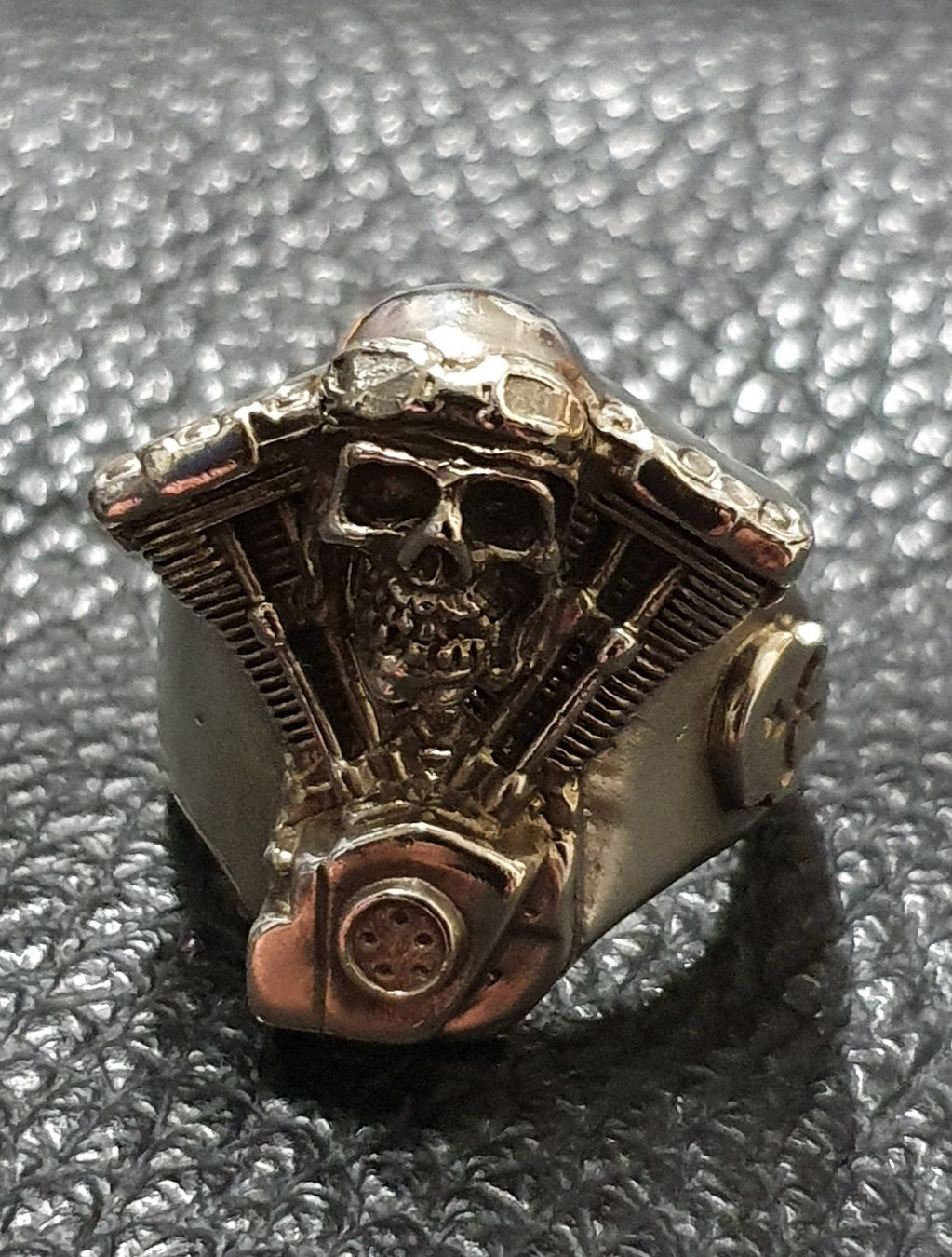 Anelli: Neu: Ring Motor Skull / Gr. 69 / 925 Silber – Nuovo (secondo la descrizione) da Muri AG venduto da Edlerweiss-Schwarz 1