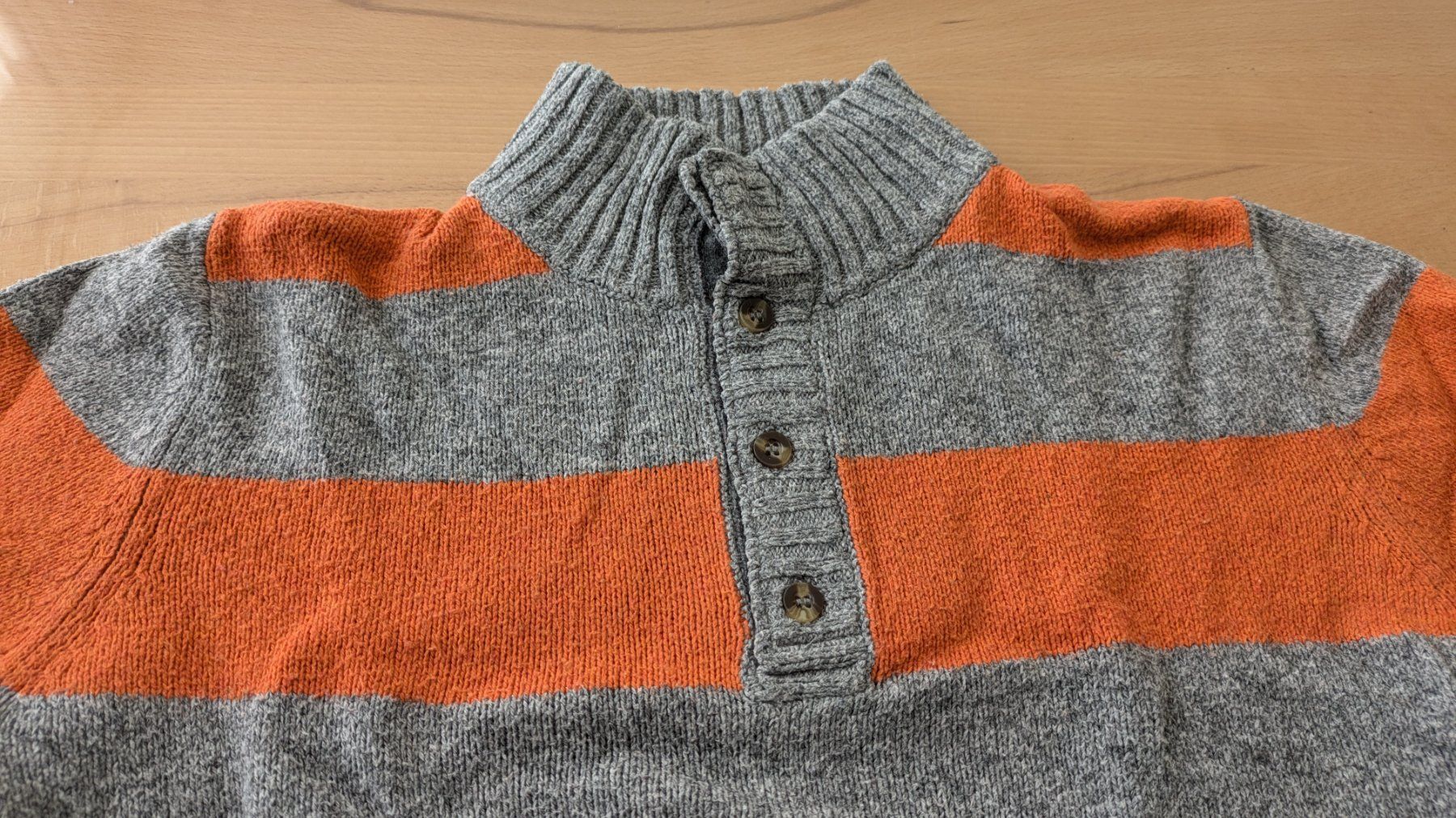 Maglioni & Felpe: Schöner warmer Pullover - Campus - gestreift - (122) – Usato da Staufen venduto da Fleby84 1