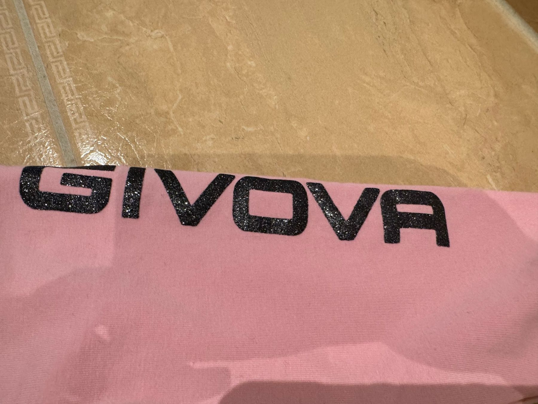 Maglioni & Felpe: Givova cooler Pulli, 6J 116 – Usato da Klingnau venduto da Markus14 2