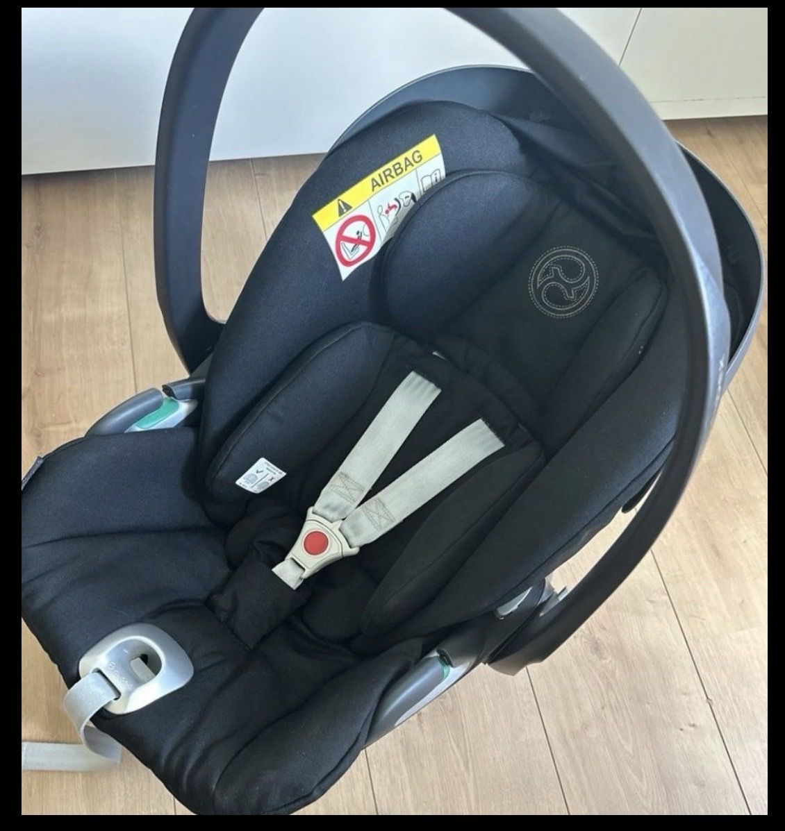 Cybex Sièges auto: Siège bébé CYBEX Cloud Z2 i-Size – D'occasion à Montherod par Galambos19 2
