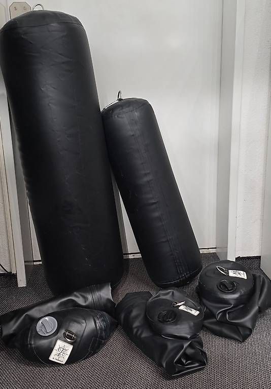 Salvagente: Boots - Fender aufblasbar – Usato da Solothurn venduto da Topdeals4us