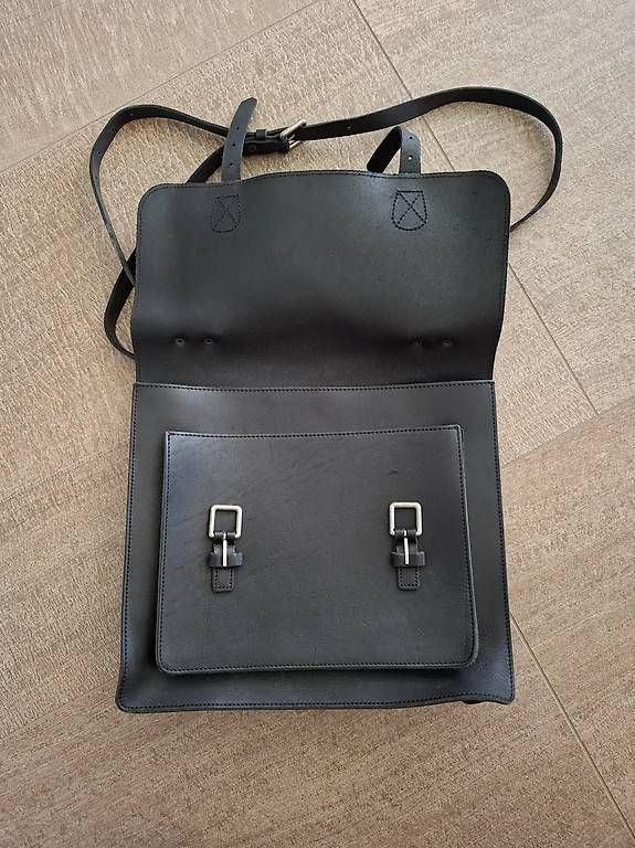 Borse da donna: Ledertasche – Usato da Uster venduto da Kauftiger 1