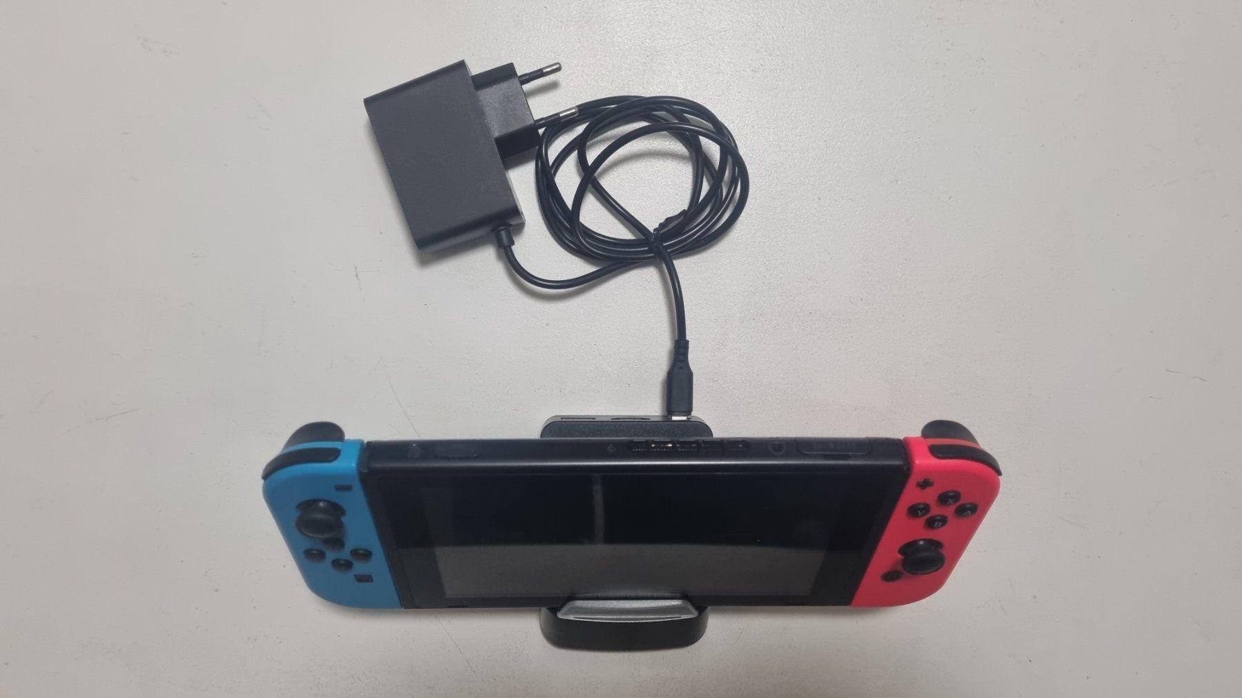 Nintendo Console: Nintendo Switch Ladestation Dock + AC Adapter – Usato da Birsfelden venduto da val_d9c2 5