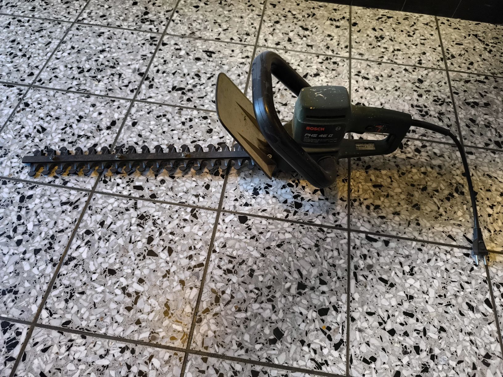 Tutte le macchine: Bosch Heckenschere PHS 46 G - Super Zustand – Usato da Olten venduto da div_9nj7 3