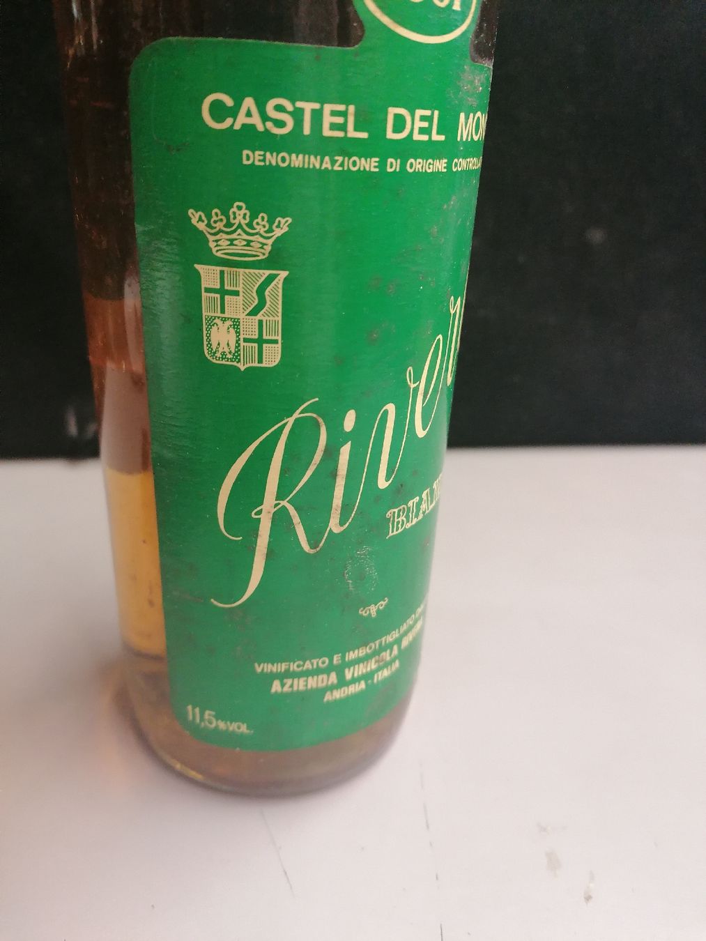Vino: RIVERA BIANCO CASTEL DEL MONTE 1981 – Nuovo (secondo la descrizione) da Genève venduto da Leboucheoreilles 3