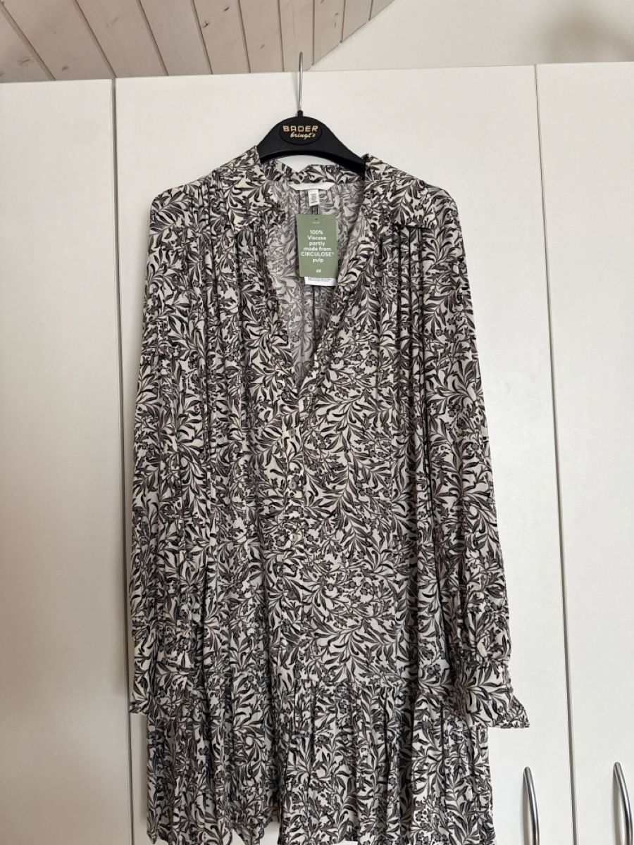H&M Vestiti: Viskosekleid von H & M - neu! – Nuovo (secondo la descrizione) da Geuensee venduto da Gagisi