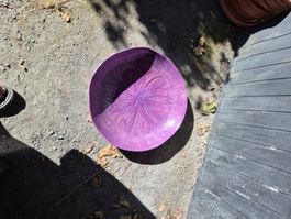 Dekorative Keramikschalen lila mit Muster/hanfgefertigt
