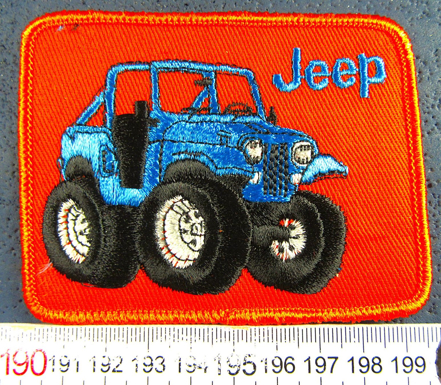 Patches: JEEP AUTO 4X4 OFF-ROAD AUTO PATCH AUFNÄHER MIT LEIM – Neu (gemäss Beschreibung) aus Ettingen von Hausi4711