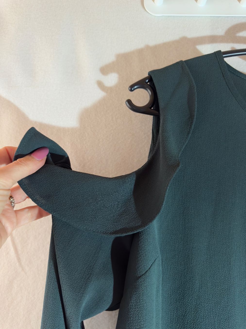 Camicette: Cold shoulder Langarm Bluse ca Gr. M – Usato da Grosswangen venduto da second_hand_dress 1