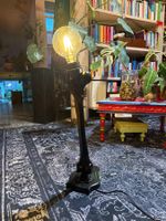 Oberschenkelknochen Lampe Unikat