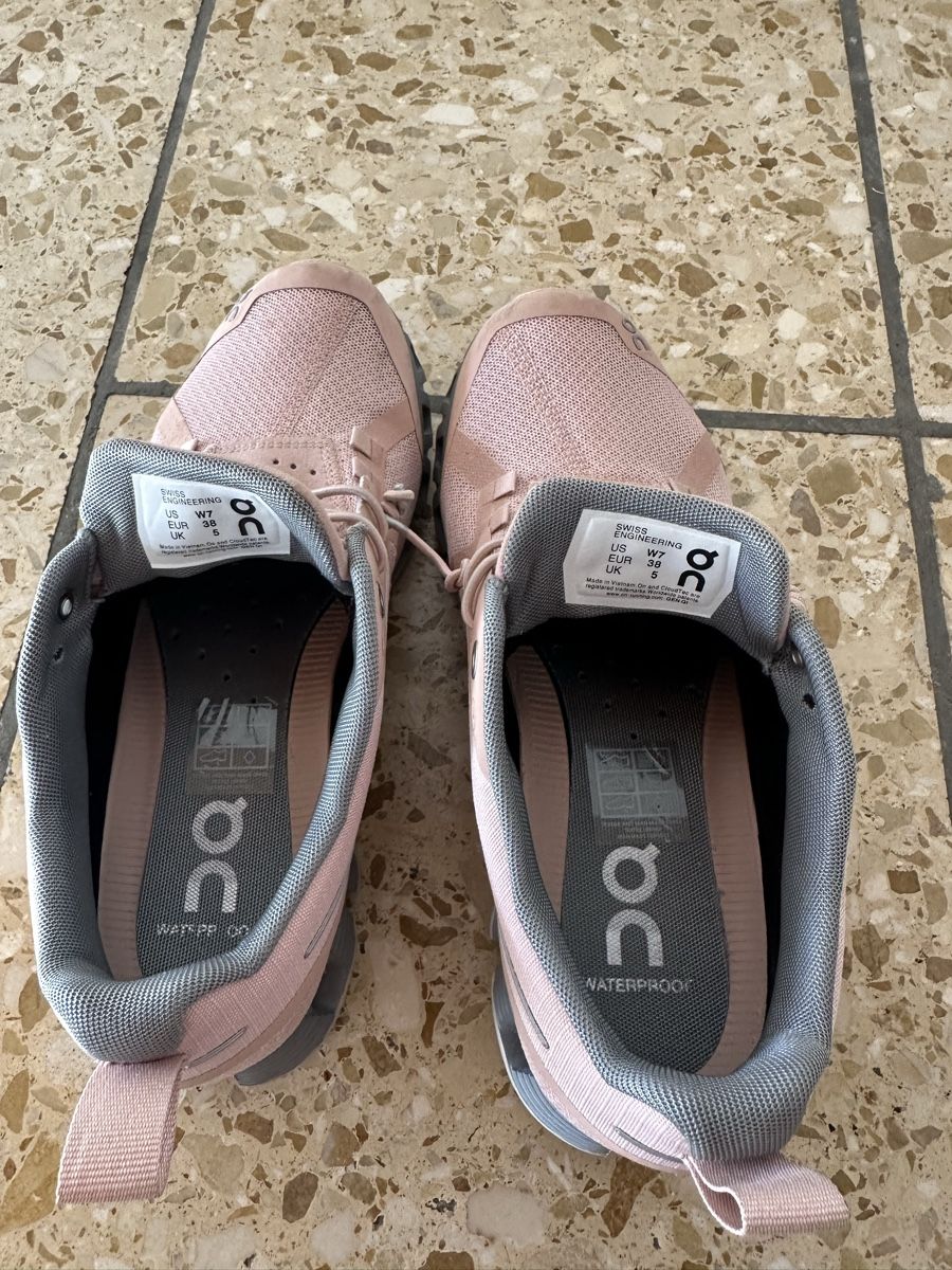 On Scarpe da donna: On Damenschuhe  – Usato da Adligenswil venduto da xiaopa 3