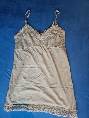 Nile spitzen Top