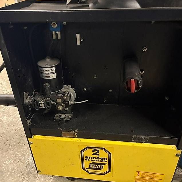 Saldatori: Poste à souder MIG ESAB Compact 200 ECF – Usato da Le Locle venduto da Sam54 3
