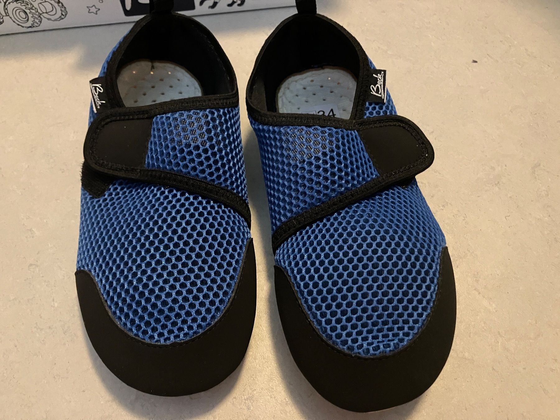 Scarpe per ragazzi: Beck buddies Hausschuhe 34 – Nuovo e nell'imballaggio originale da Niederglatt ZH venduto da boeca82