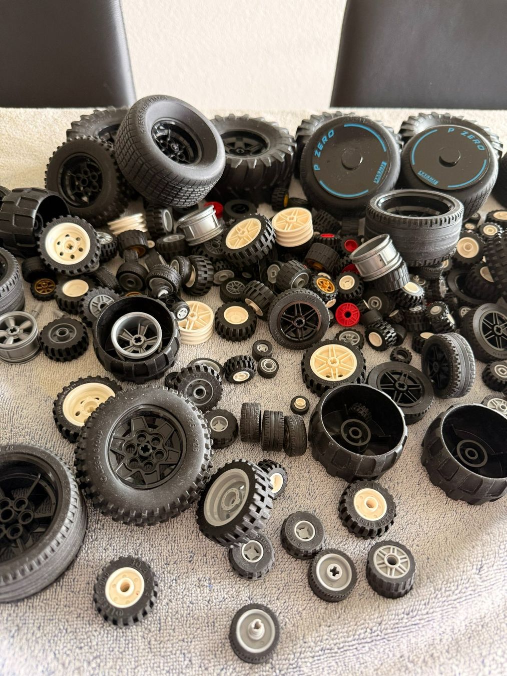 Lego Giocattoli: Lego Räder – Usato da Oftringen venduto da rohrstutz 2