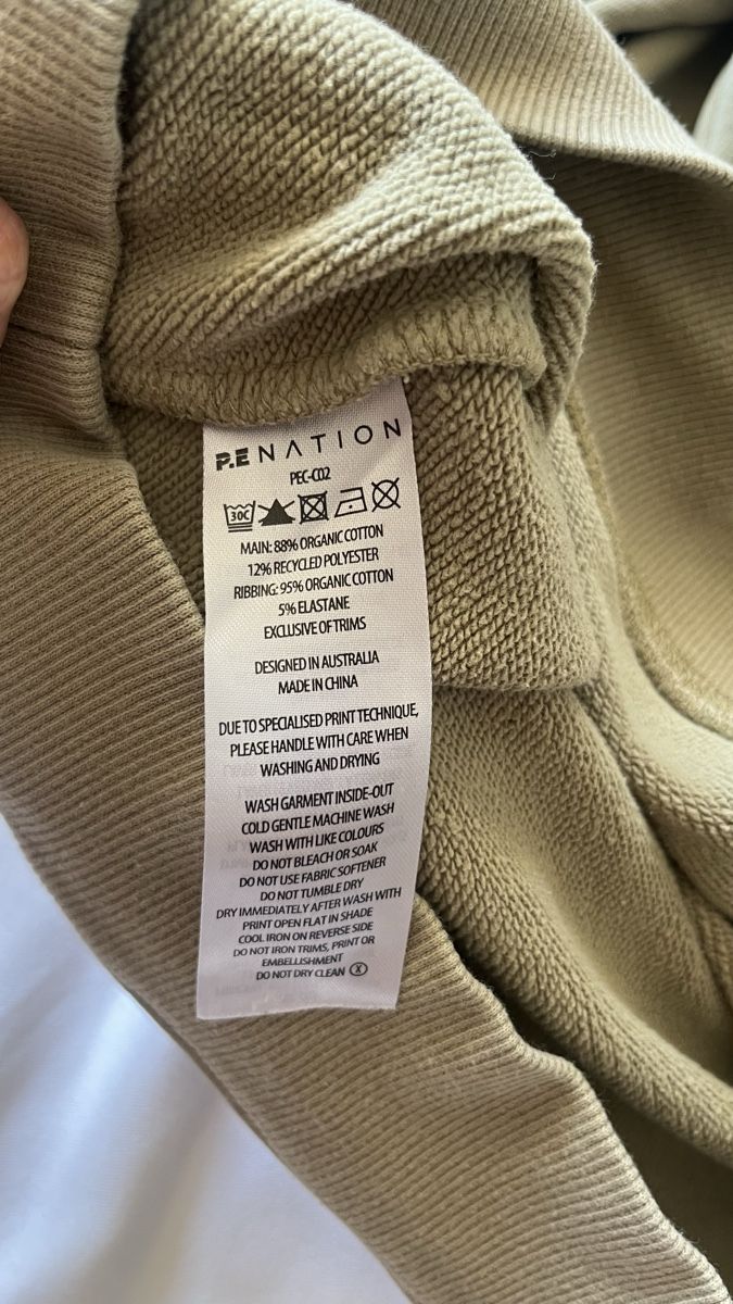 Pullover & Sweatshirts: Hoodie P.E Nation Gr. XS – Gebraucht aus Davos Platz von Infinity795 2