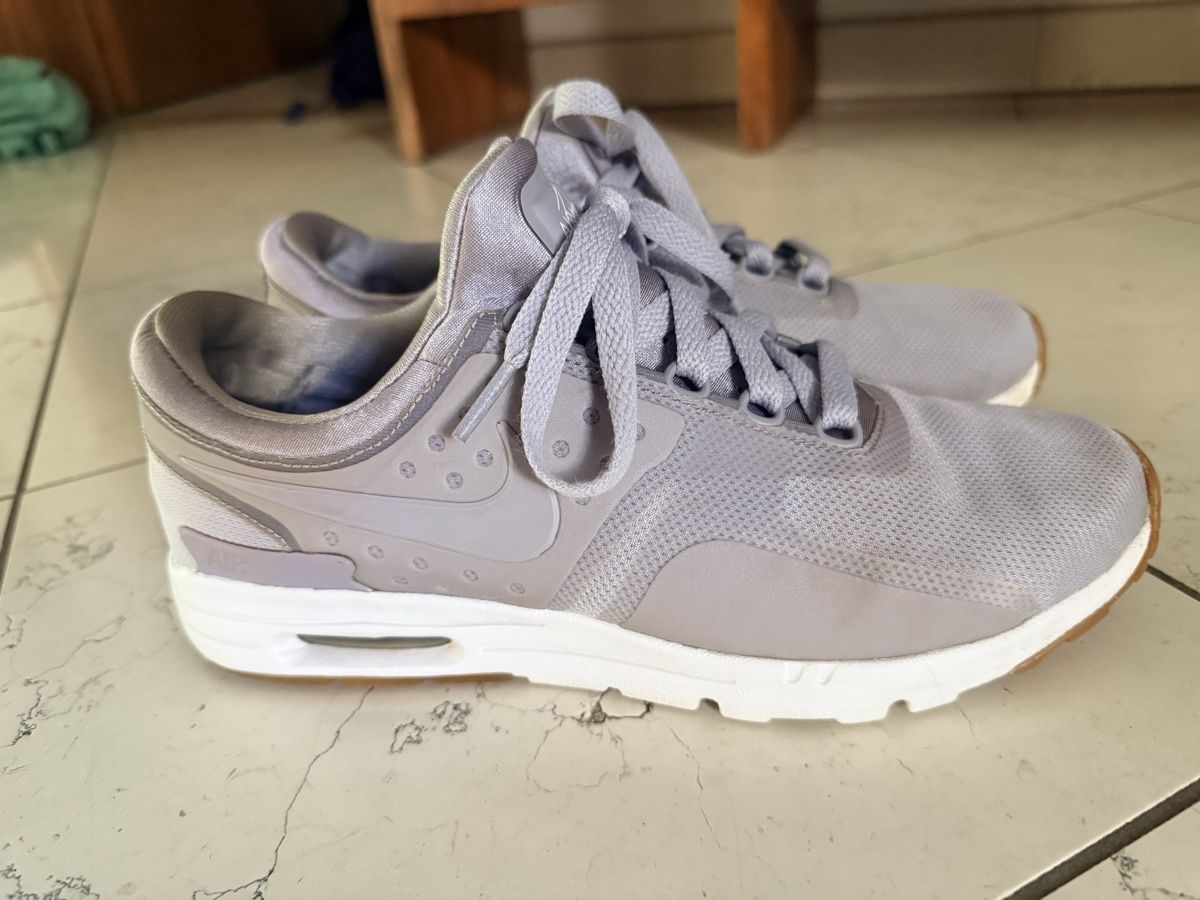 Nike Scarpe da donna: Nike Air Max Zero Turnschuhe Grösse 40.5 Zustand – Usato da Susten venduto da bar_nsp6