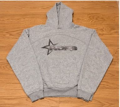 Pullover & Sweatshirts: NoneOfUs Hoodie XL – Gebraucht aus Bassersdorf von lev_75cn