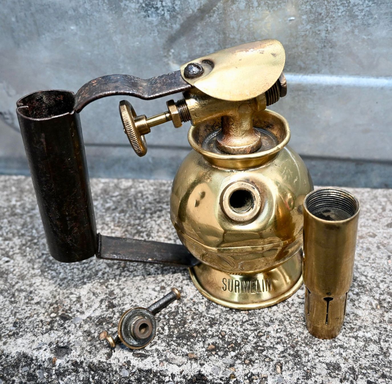 Tutti gli attrezzi: antik Messing LÖTLAMPE designklassiker SURMELIN – Usato da Pfaffhausen venduto da mono_rec 1