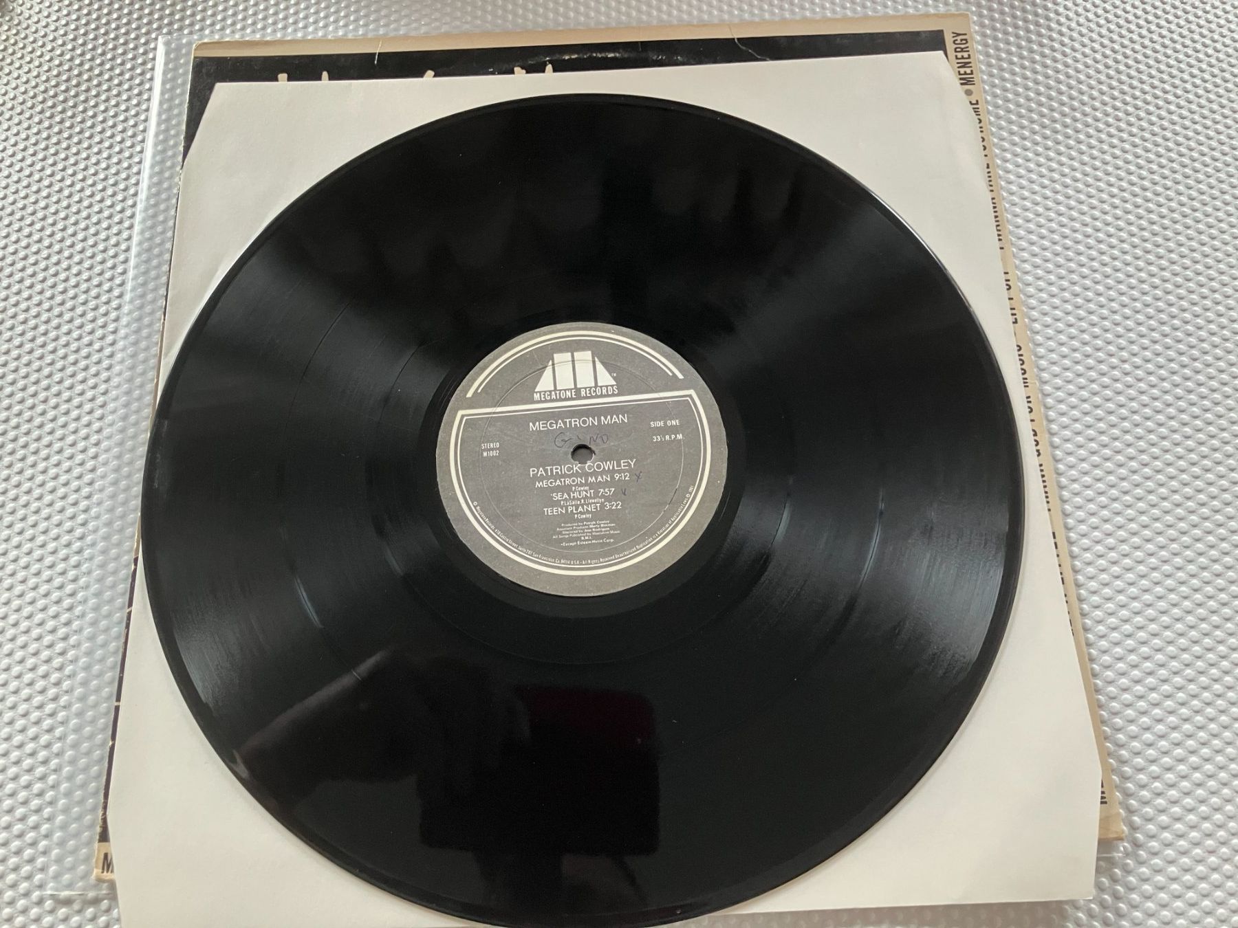 Dischi in vinile: Patrick Cowley – Usato da Aarwangen venduto da Jukebox3 5