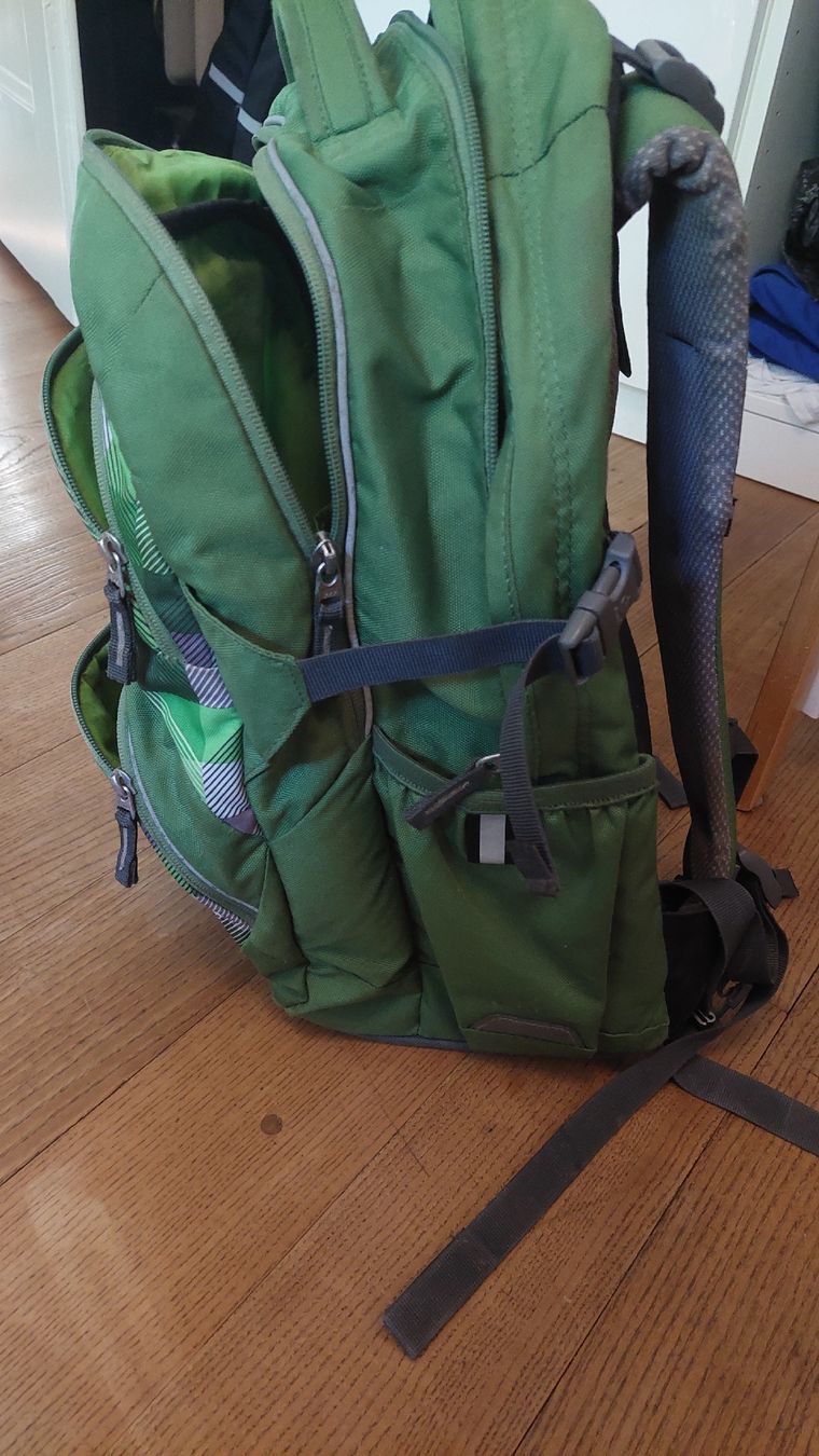 Deuter Zaini: Rucksack Deuter  gebraucht – Usato da Basel venduto da Jonny.44 2