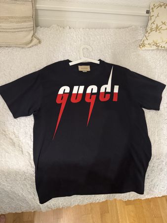 Gucci T-Shirt, Schwarz mit speziellem Print, Grösse S