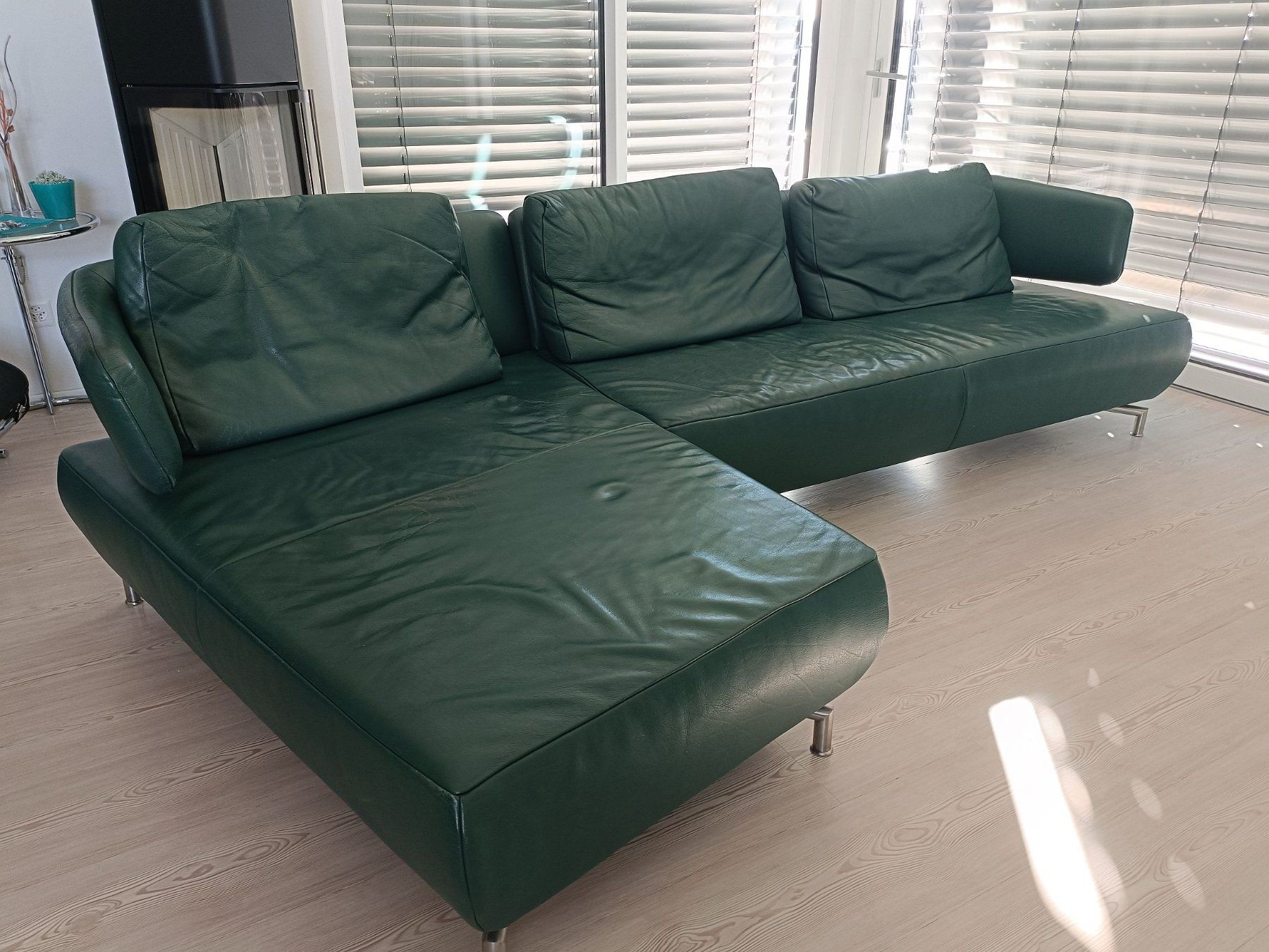 Koinor Divani: Grüne Leder Eckcouch Sofa Chromfüsse stylisch modern – Usato da Schaffhausen venduto da RomaSpider 2
