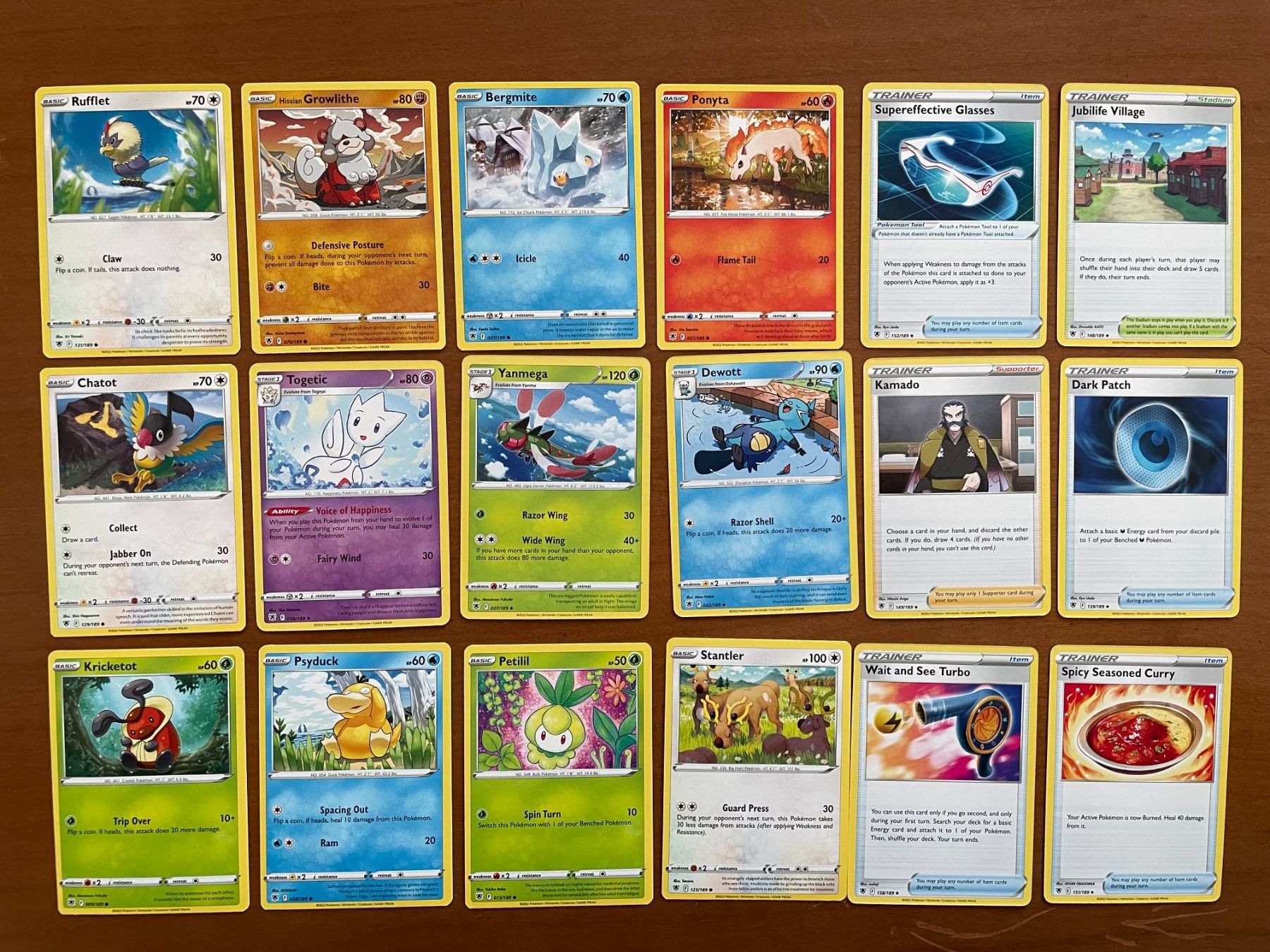 Pokémon Carte collezionabili: Pokemon Karten Set (Versand gratis) – Nuovo (secondo la descrizione) da Chur venduto da Angerson