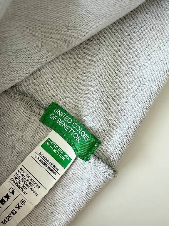 Berretti & Sciarpe: BENETTON Kappe, Gr. 12-24 Monate – Usato da Dietikon venduto da ing_f9sy 1