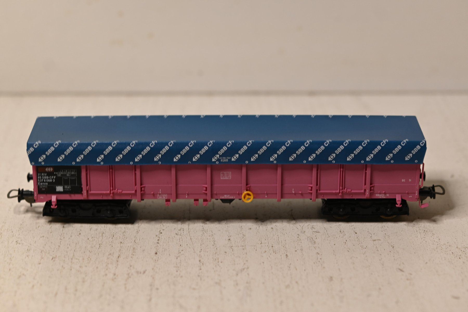 Modellini di ferrovie: SBB Eaos mit Blache Sachsenmodelle HO/AC mit OVP – Usato da Laupen ZH venduto da Zmoewe 3