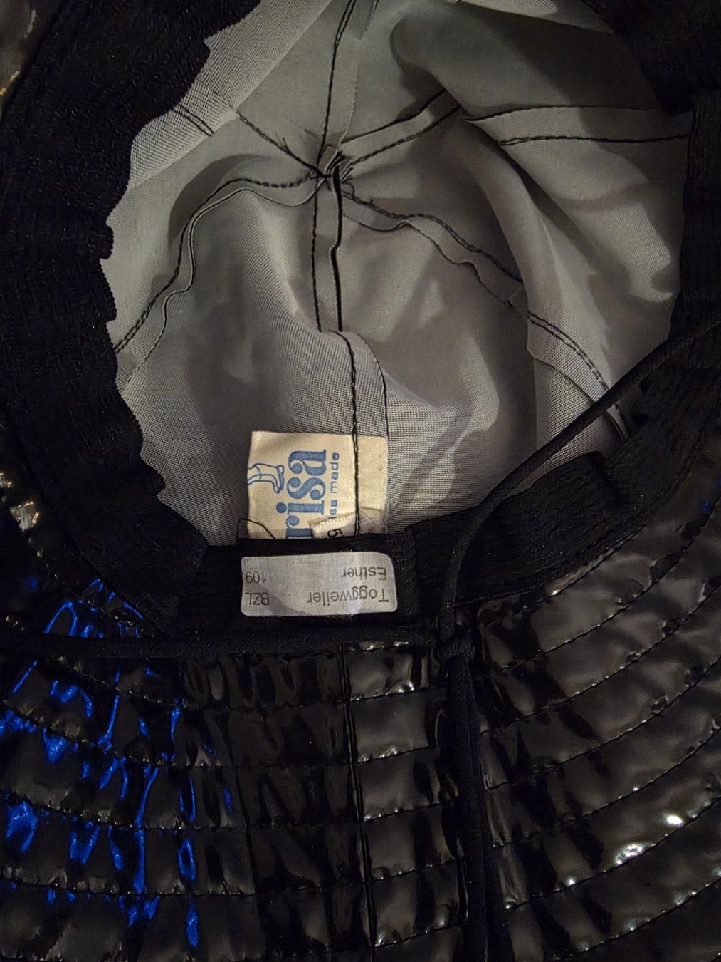 Copricapi, berretti & cappellini: Bucket Hut schwarz – Usato da Zollikofen venduto da Tamyru77 1